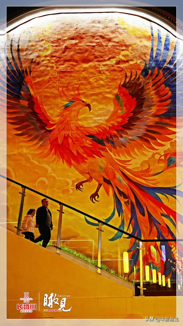 【瞰见】秉灯夜游九歌巷 一眼千年是楚辞