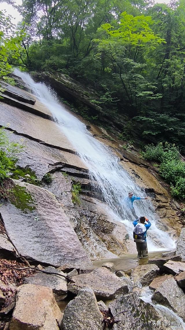 本溪小芹沟—五顶山—大西沟穿越，夏练三伏
