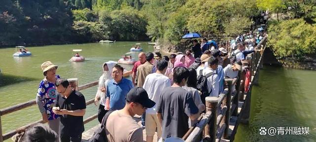 潍坊青州：多元业态点燃国庆假期消费热潮