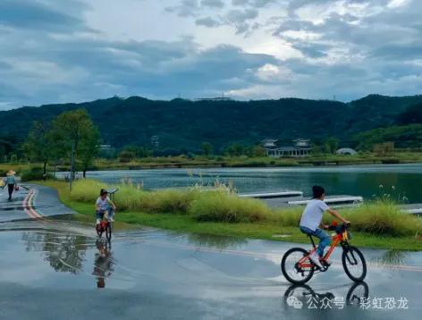 秋日骑行地图!6条亲子友好路线:彩虹道+湖景+滨海风光