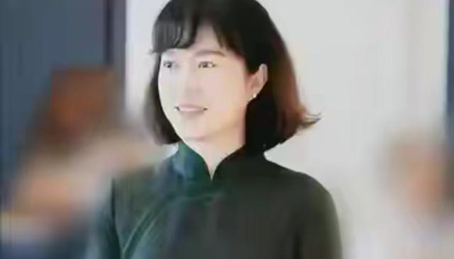 杨振宁妻子翁帆曾自白：为了丈夫的身体，我16年来都是早睡早起