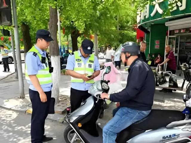 9月1日起，电动车、摩托车、三轮车上路“3禁5放行”，处罚明确了