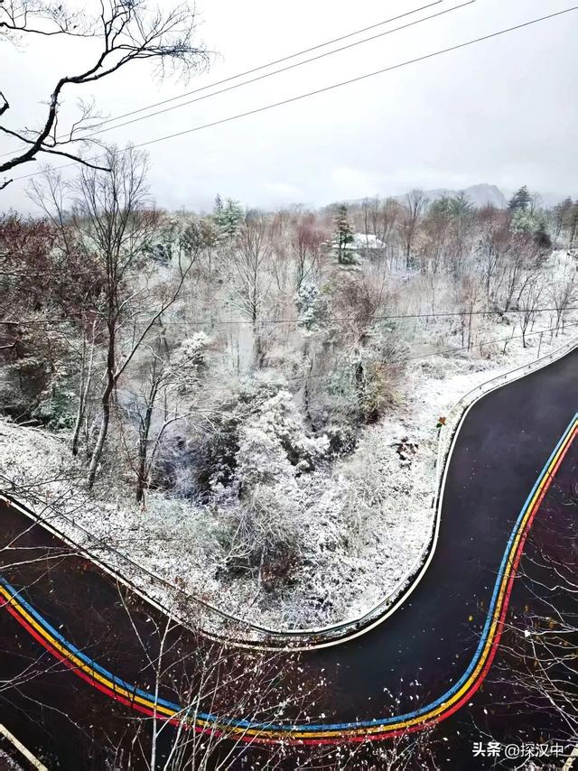2025年草川子第一场初雪来啦！