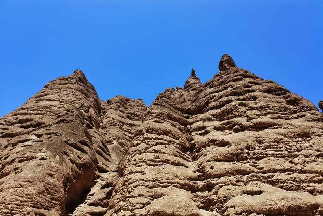 黄河石林，饮马沟大峡谷（谷底仰望）