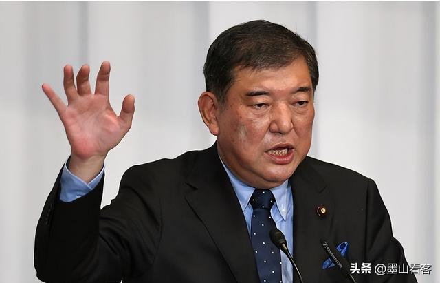 中方发出最后通牒后，不到24小时，中日舰艇正面交锋，石破茂警告