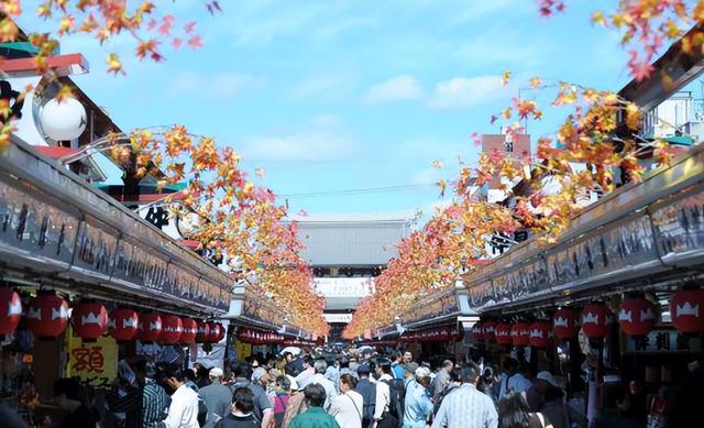 万万没想到	，46条中日航线刚全部取消，就炸出一群“妖魔鬼怪”?