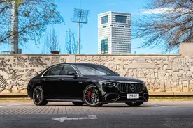 奔驰S级AMG 1430牛·米！4.0T V8 行政座驾！是你的新年Dream Car吗？图片