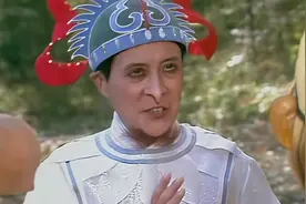 孙悟空会七十二变，何必请昴日星官降服蝎子精，自己变公鸡不行吗图片