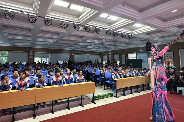 汉中：守护文脉 传承非遗全力打造千亿级文旅产业集群