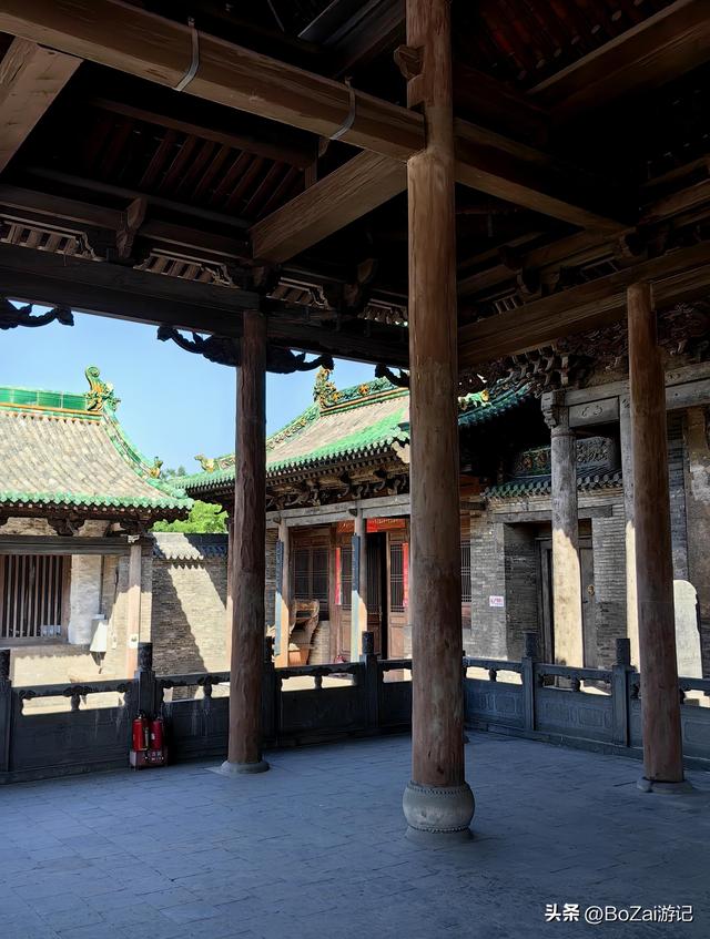 山西琉璃之乡王炸！城隍庙七踩三昂殿，比故宫还惊艳