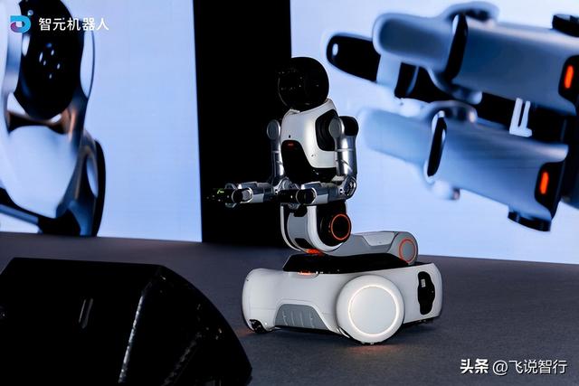 对话智元机器人：具身智能机器人会是下一代智能终端？