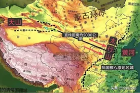 这才是地形优势！我国两座山一条河，将万里沙漠转变为平原沃土图片