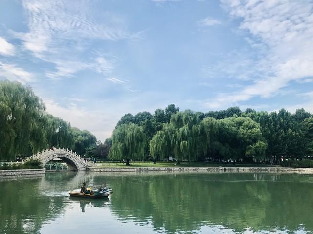 眼皮跳就吵架是怎么回事