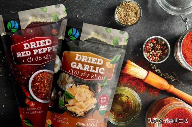 柴火鸡的制作方法和配料！鲜香入味特别好吃，手残党也能轻松驾驭