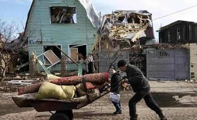 泽连斯基人设崩塌！金马桶、洗钱、亲信贪腐，乌克兰正输掉战争？