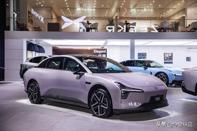 AI投资是泡沫还是未来？彭文生深度解析	，颠覆你对未来科技的想象