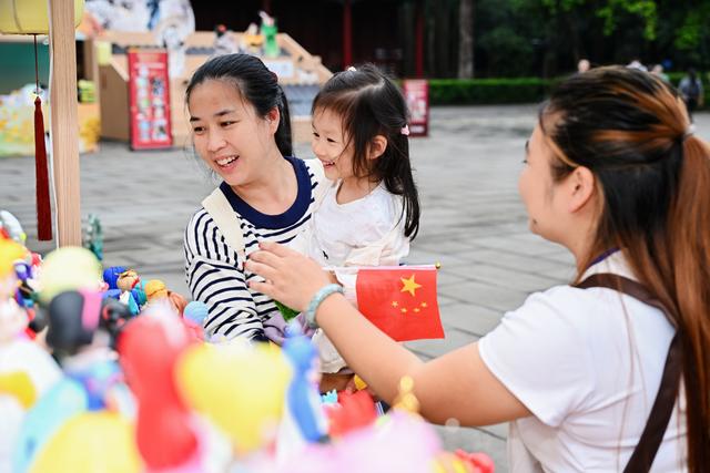 虚实相融共绘三国幻境 多维体验激活千年文化 “月满华诞·幻游三国”2025成都武侯祠中秋国庆主题活动盛大开启