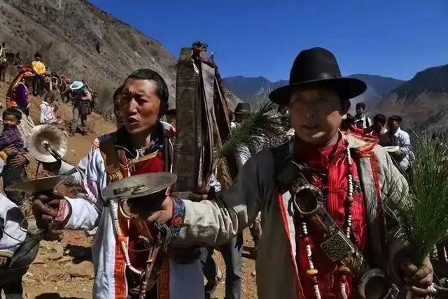 四川最后一个伙婚村落，一个女人可同时嫁多个男人，他们怎么生活