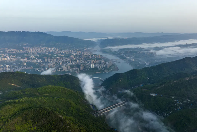 地名里的重庆 | 北碚龙凤桥街道：从百年石拱桥到“八桥叠翠”的蝶变