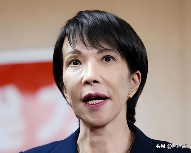 琉球不属于日本！中俄军队包围琉球，韩国紧急避险，高市怕啥来啥