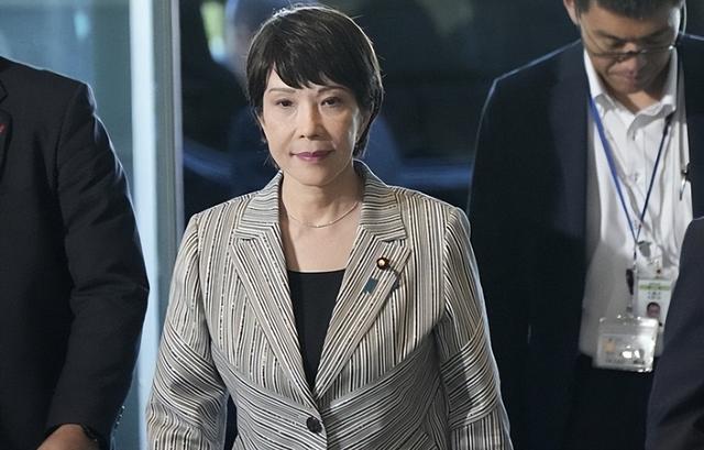 出大事，高市派人见赖清德，中方反制升级！46条中日航线将全取消