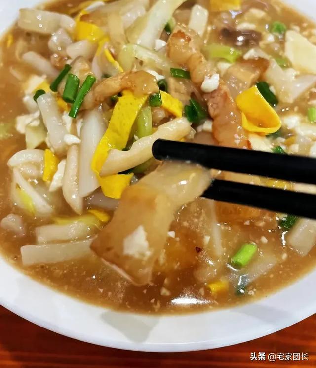 国庆去嵊州吃啥？认准这2条街：早餐顶流+夜宵天堂，人均40吃到爽