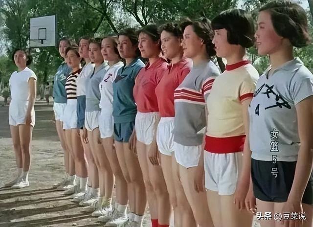 钟南山做梦没想到	，自己89岁高龄的妻子，如今再次为他“争光	”