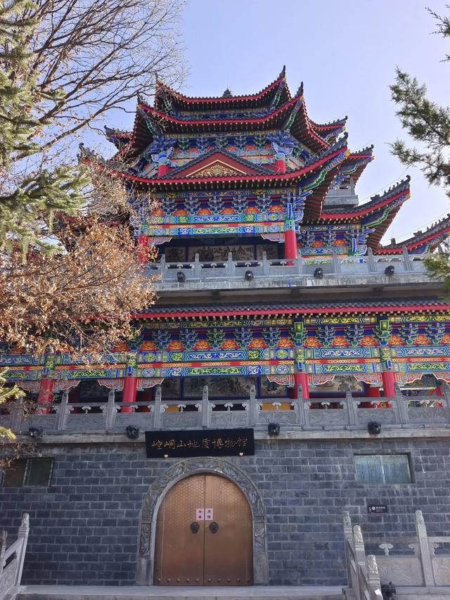 甘肃平凉，被严重低估的宝藏小城！感受西北黄土高原的豪迈与烟火