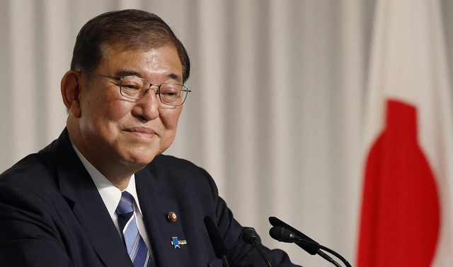 特朗普发文祝愿中国阅兵，并提了个要求，日本等国被惊出一身冷汗