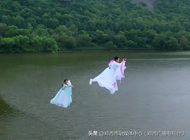 国庆遇中秋，祥瑞泽鸡西！这个十一，快来解锁麒麟山好运盲盒~