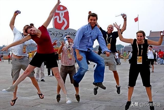 大国崛起！随着免签政策施行，超过2000万外国游客涌入中国