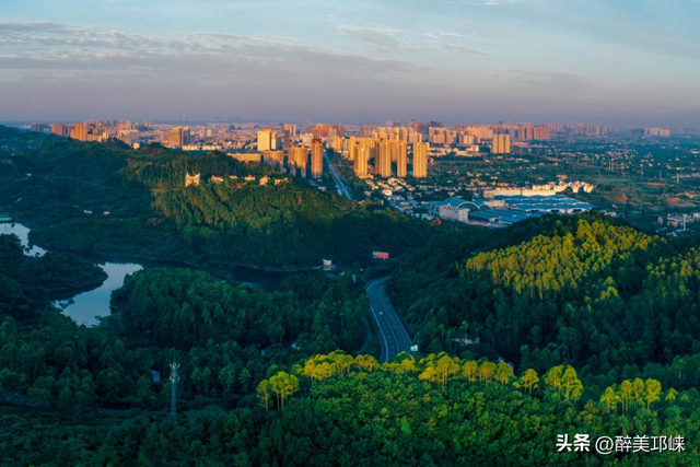 跟着世运游成都，这些「村游」目的地出圈又出片！
