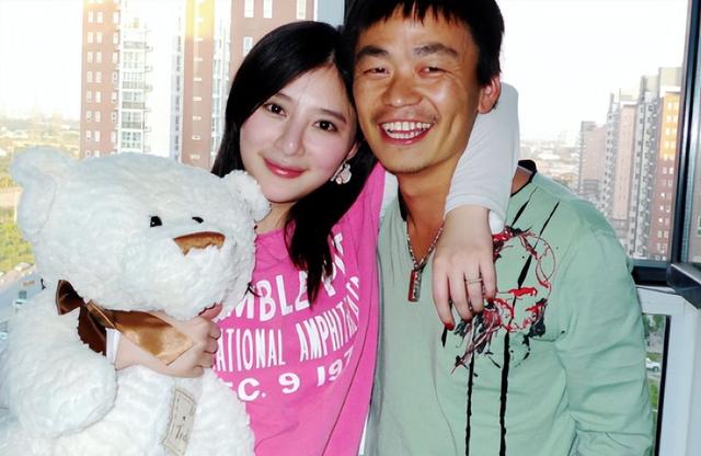 送走马蓉又迎来冯清，倒霉的王宝强，终究还是逃不过“女人坑”
