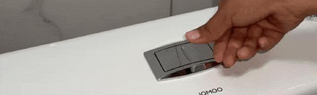 快递里气泡垫不要扔了，放卫生间和厨房，厉害了，一年省下好几百