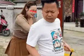 湖南上门女婿被丈母娘赶出家门，妻子挽留，男子：八年了、想通了图片