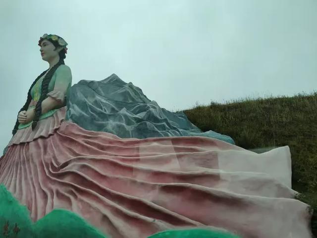新疆那拉提之美