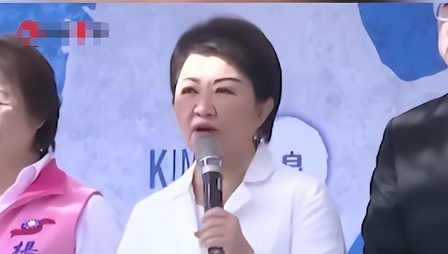 赖清德翻脸	，逮捕国民党13人，郑丽文宣战反击，关键时刻2人反水