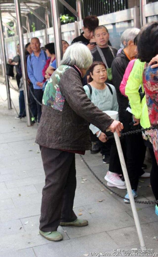 “南昌八一起义纪念馆”大门前实拍（江西之旅第廿二集）