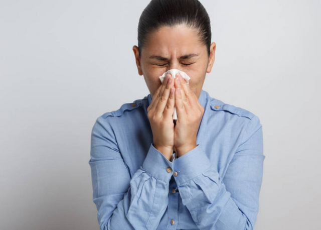 李兰娟直言：甲流前最危险的信号，不是流鼻涕	，而是这5个症状！