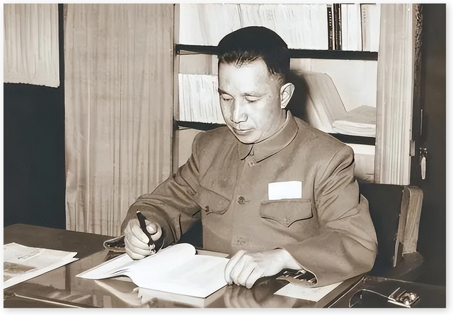 台湾出版的近代两岸十大名将，入围者都有谁？