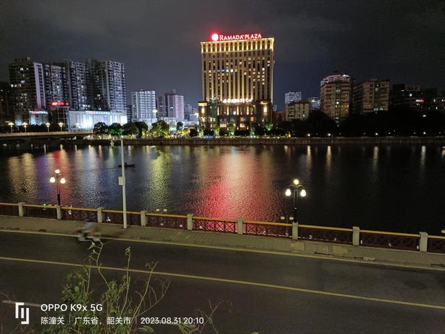 广东韶关南华寺游览图片