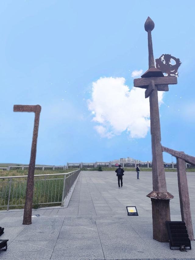 到了满洲里我们做了四件事，其中一件至今难以释怀