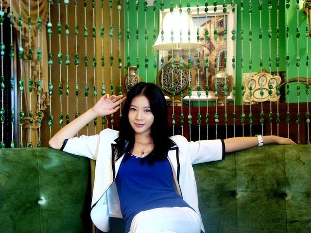 李幼斌“女儿”嫁豪门,坐月子遭家暴27岁离世,回顾她的一生太惋惜
