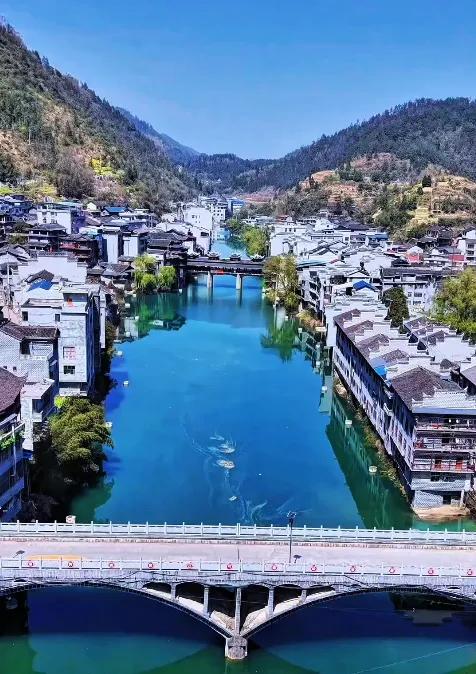 湘西龙山县一日游十大必去旅游景点