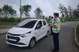 四轮代步车还能买吗？上路会不会被查？明确了，一种情况可以上路图片