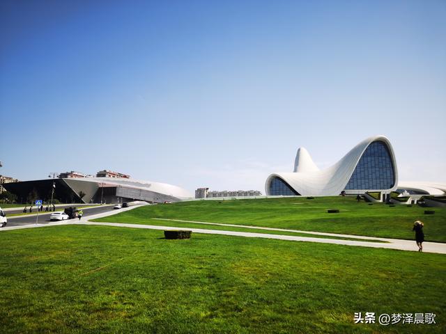 走进阿塞拜疆共和国首都"负海拔明珠"巴库