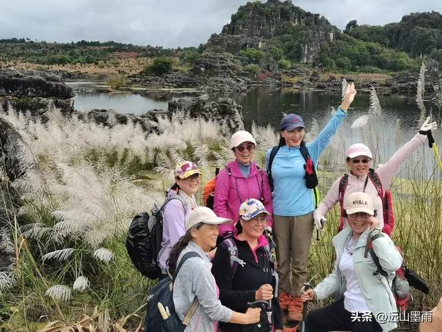 徒步石林蓑衣山、赏水上石林,遇降雨淅淅沥沥,收获特别的体验