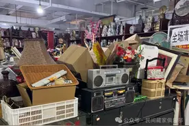 一套粮票好几万，一块手表价值50万，能分清的人才是收藏高手！图片