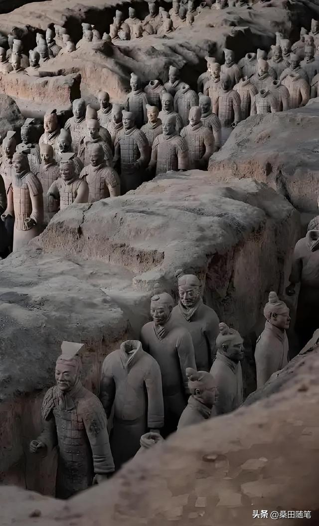西安的秦始皇兵马俑