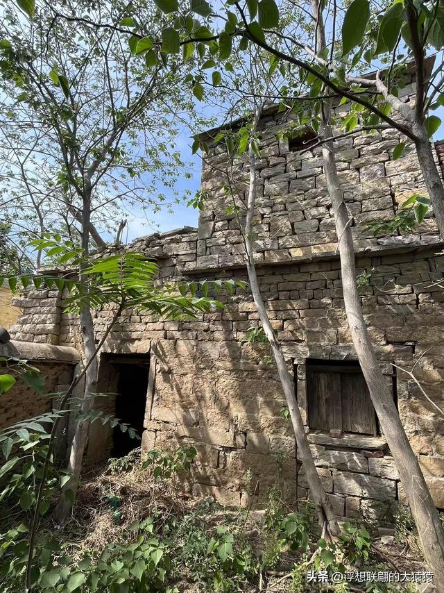 长清一日游之五峰山采摘完大樱桃再去寻访古村：归德土屋村